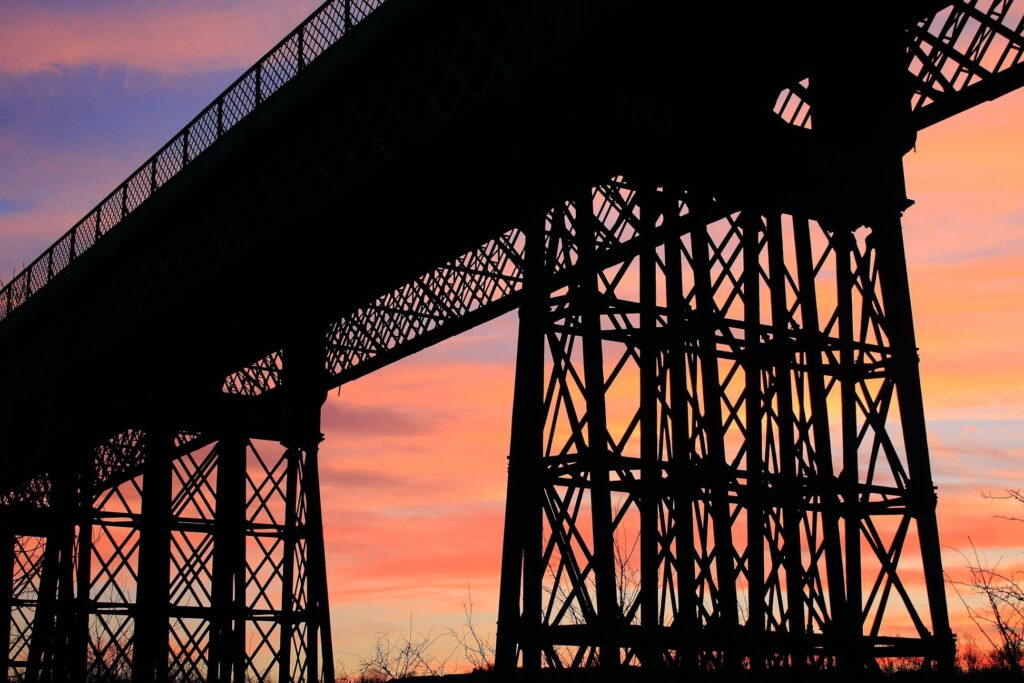 A silhouette of the viaduct.